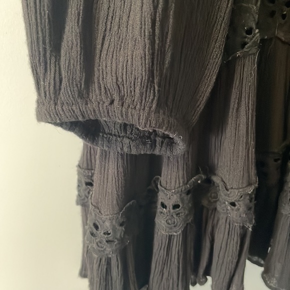 Free People smock style/ baby doll black great with leggings and boots - Picture 5 of 7